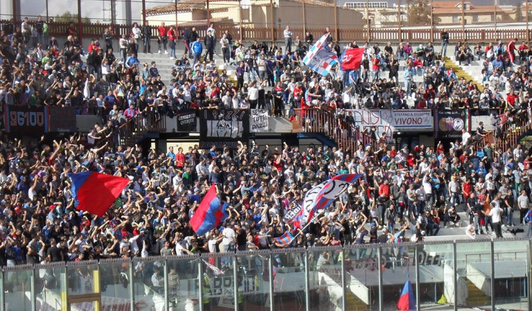 CATANIA: tifosi pronti a sostenere ad oltranza, appuntamento rinviato a Torre del Grifo