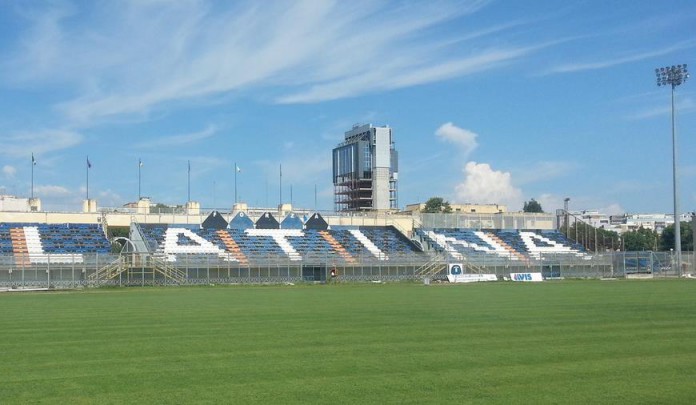 Stadio Domenico Francioni, Latina