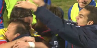 Riccardo Maniero abbraccia Dario Marcolin