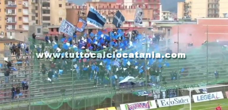 Tifosi della Paganese