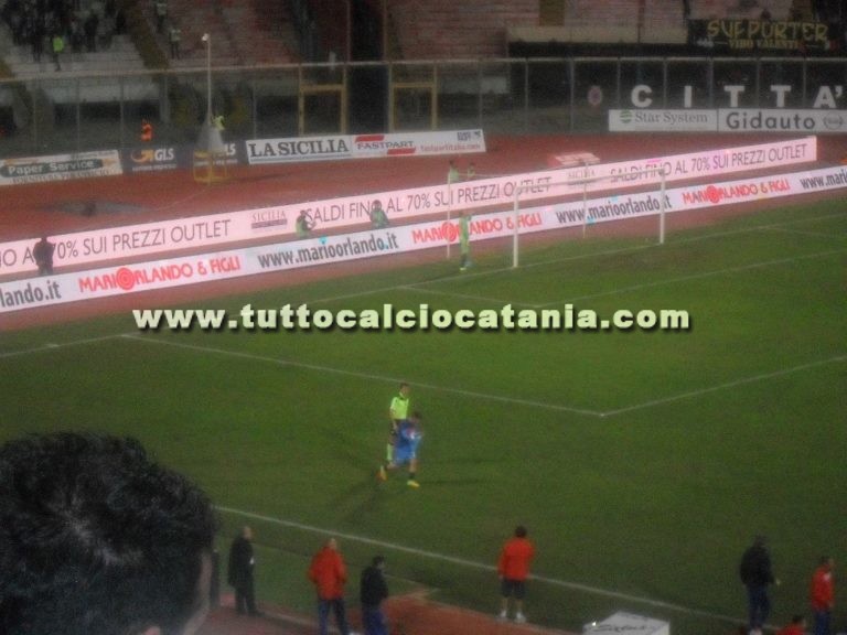 CATANIA: Mazzarani colpisce ancora in casa e contro una calabrese