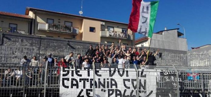 Catania striscione Curva Nord