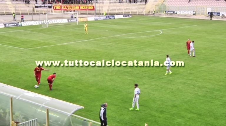 CATANZARO 2-1 CATANIA (fine primo tempo): il tabellino ed i numeri della partita