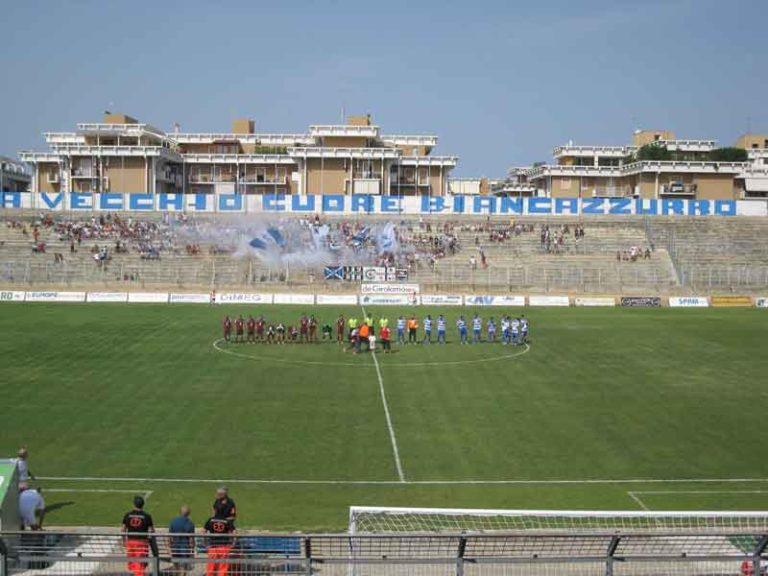 Stadio Franco Fanuzzi, Brindisi