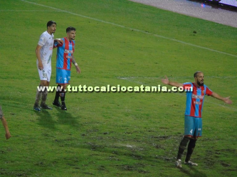 MONOPOLI vs CATANIA: confronto statistico squadre con numeri e grafici