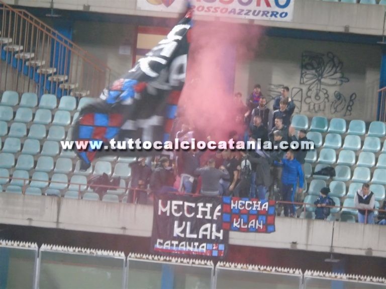 MECHA KLAN ULTRAS: “Catania, oltre 70 anni di storia non possono essere cancellati. Chiediamo scelta d’amore per la città”