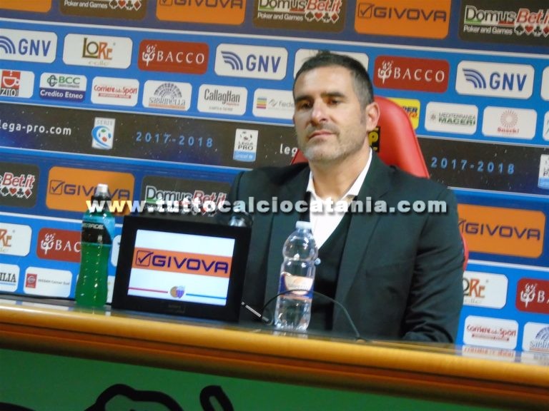 LUCARELLI: “Non dobbiamo farci prendere dall’ansia. 11 allenatori in campo. Trapani non sarà decisiva”