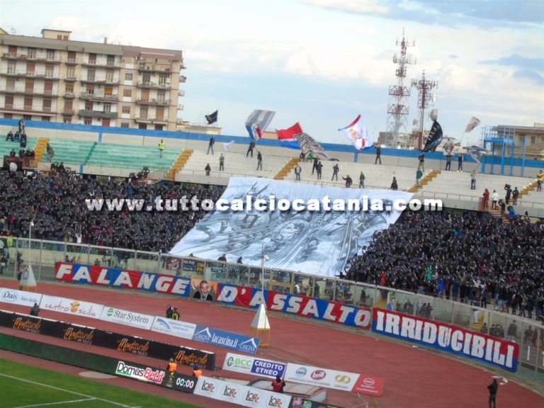 Catania vs Cosenza tifosi