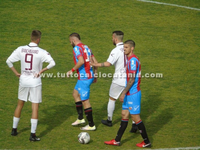 Davis Curiale e Luka Bogdan