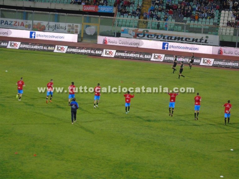 CATANIA – TRAPANI (foto): riscaldamento pre-partita al “Massimino”