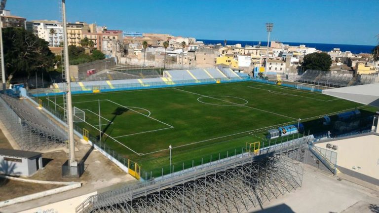 SIRACUSA – CATANIA: fischio d’inizio potrebbe slittare dalle 20.30 alle 16.30