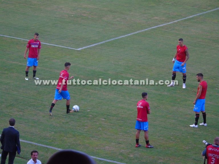 CATANIA – VERONA (foto): riscaldamento pre gara, immagini dalla Tribuna Stampa