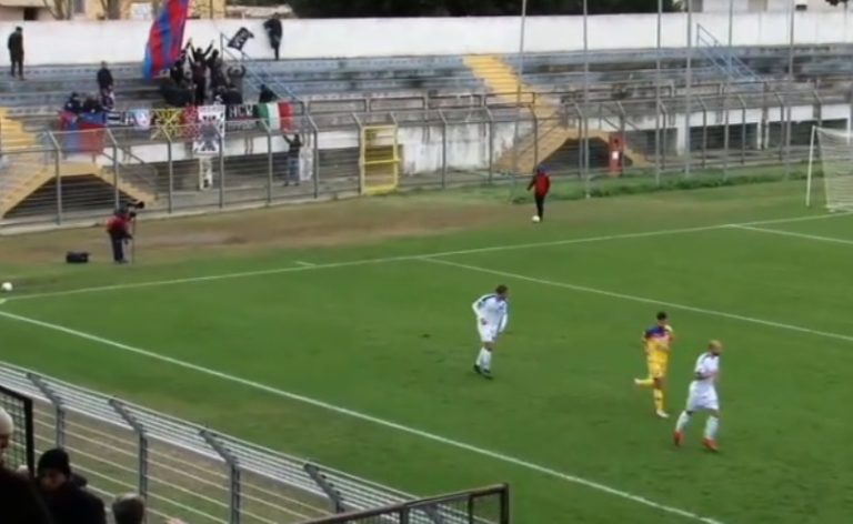 CATANIA: il sostegno di una ventina di tifosi a Matera
