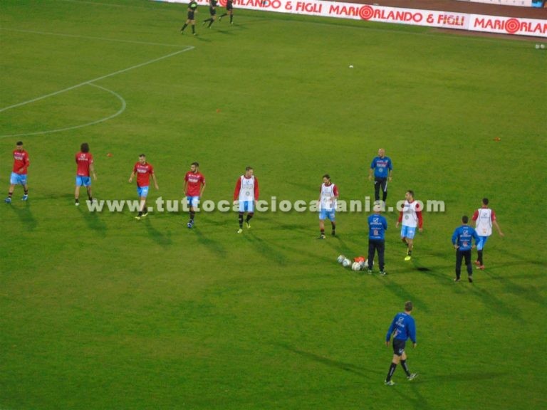 CATANIA – REGGINA (foto): riscaldamento pre-gara, immagini dalla Tribuna Stampa