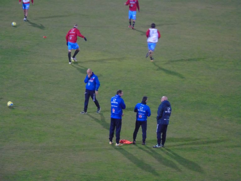 CATANIA – VIRTUS FRANCAVILLA (foto): riscaldamento pre-gara, immagini dalla Tribuna Stampa