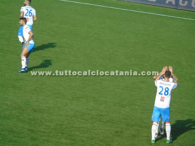 SIRACUSA – CATANIA: voti rossazzurri, molto male Esposito. Festival degli errori, inutile la gemma di Lodi