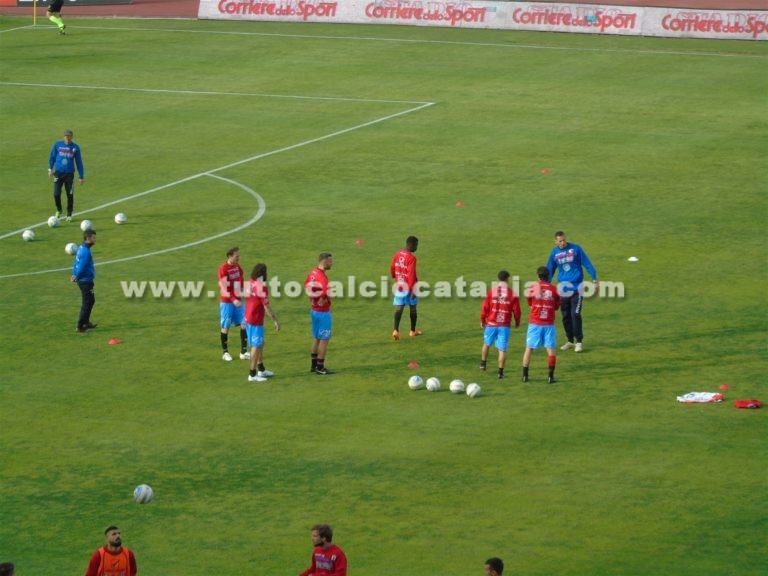 CATANIA – SICULA LEONZIO (foto): riscaldamento pre-gara, immagini dalla Tribuna Stampa