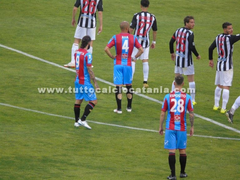 PRIMO TEMPO: 0-0 all’intervallo, molti fischi allo stadio