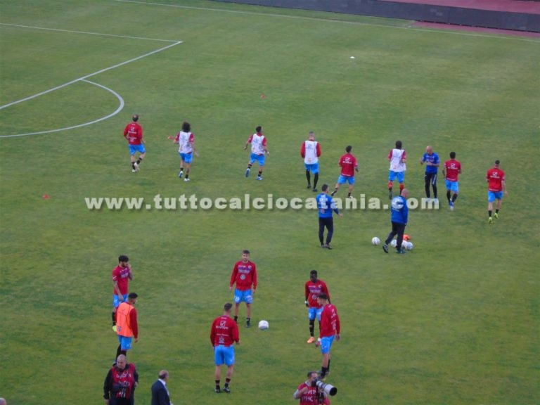 CATANIA – TRAPANI (foto): riscaldamento pre-gara, immagini dalla Tribuna Stampa