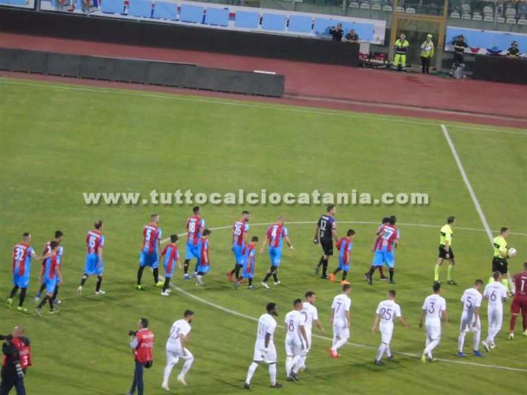 CATANIA – TRAPANI: voti rossazzurri. Lodi rivitalizza la squadra. Punte con le polveri bagnate, difesa in difficoltà