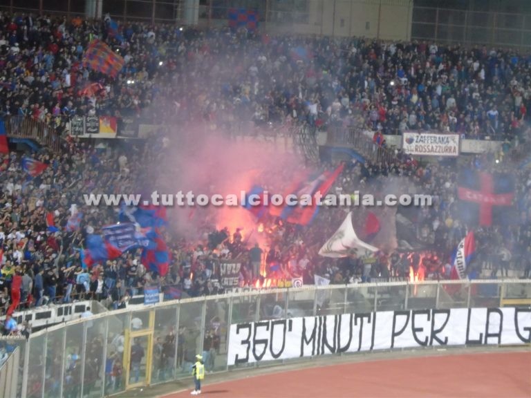 BRIVIDI AL “MASSIMINO”: amore e passione per uno spettacolo da Serie A