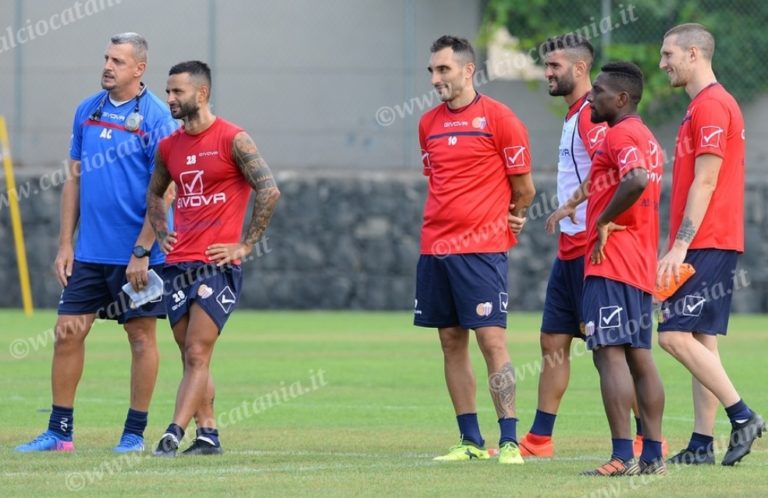 CATANIA: scetticismo dei tifosi sul mercato, ma adesso la parola al campo