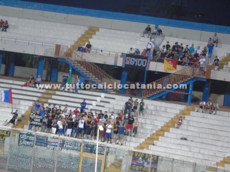 CATANIA: dal ritorno di Lo Monaco mai un’affluenza di pubblico così bassa all’esordio in casa