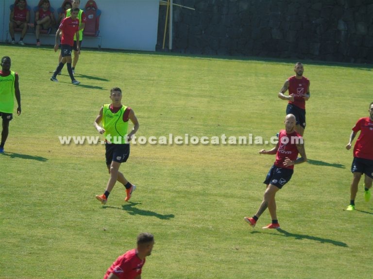 CATANIA: le formazioni schierate da Camplone in partitella