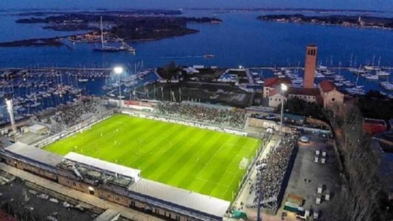 SECONDO TEMPO: Aramu regala il passaggio del turno al Venezia, ma il Catania esce a testa alta