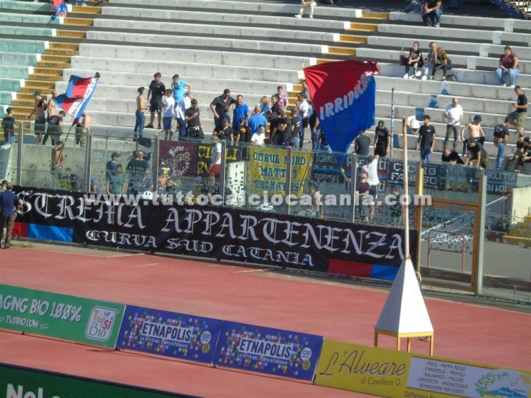 CATANIA – PICERNO: anche tifosi del Parma presenti allo stadio