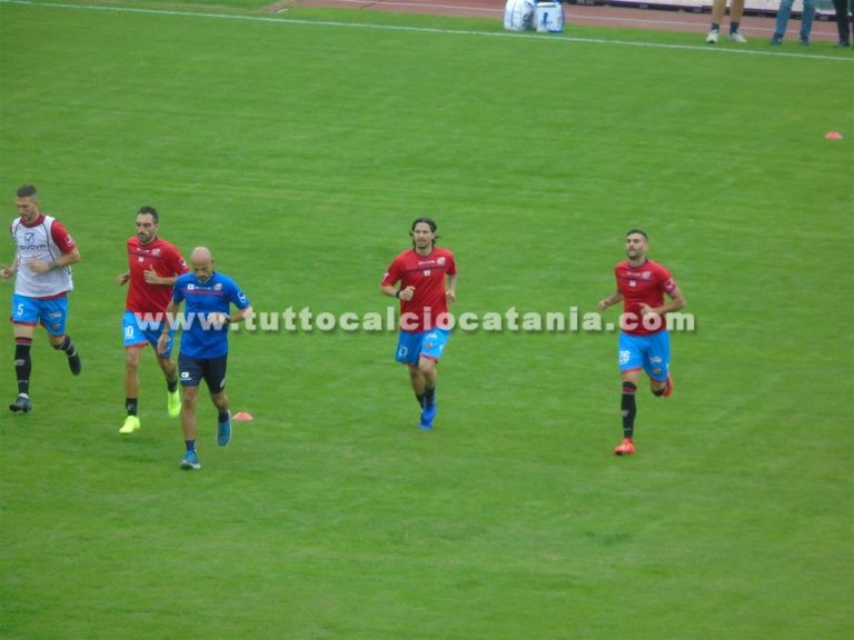 CATANIA – BARI (foto): riscaldamento pre-gara