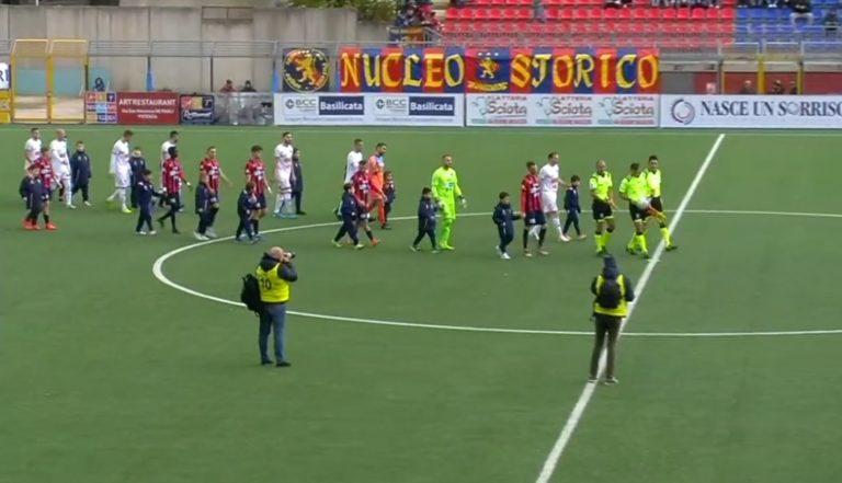 IL CATANIA SCOPRE L’UTILITA’ DEL 4-4-2: la squadra “digerisce” bene il modulo, sorprendendo il Potenza