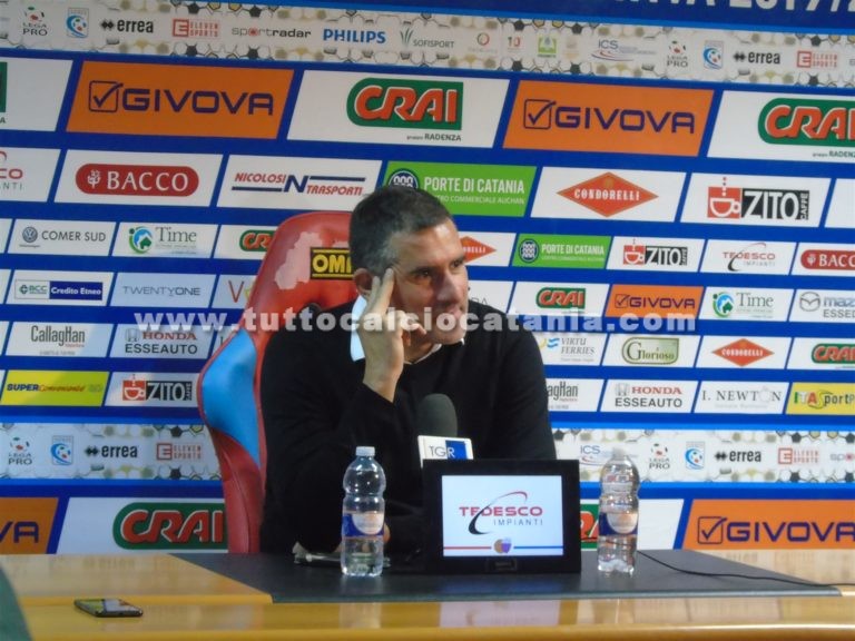 LUCARELLI: “Primo tempo da prendere l’aereo e tornare a casa. Dobbiamo ancora diventare granitici e squadra, adesso la riprova a Catanzaro”