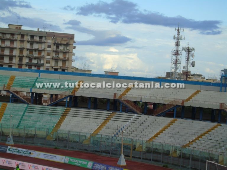 RIPRESA CAMPIONATO: partite inizialmente a porte chiuse?