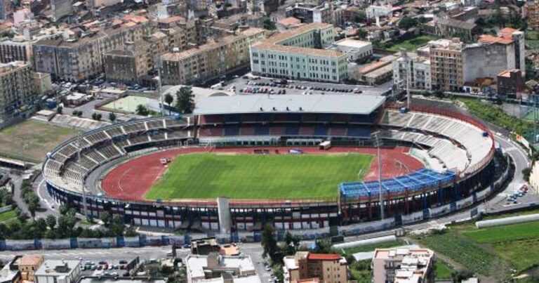 ACCADDE OGGI: 17 novembre 1946, esordio al Cibali per il Club Calcio Catania