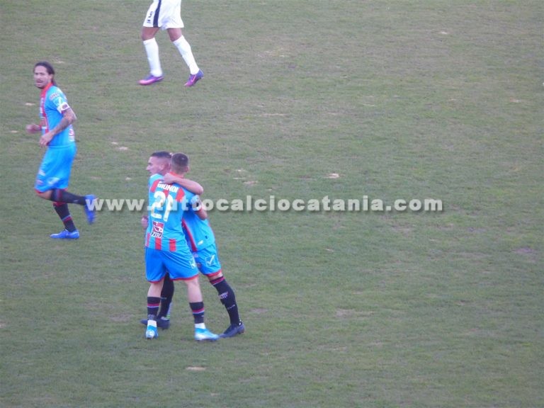 VITTORIA SOFFERTA: Lucarelli infuriato. Decide Biondi, Rende a testa alta al “Massimino”