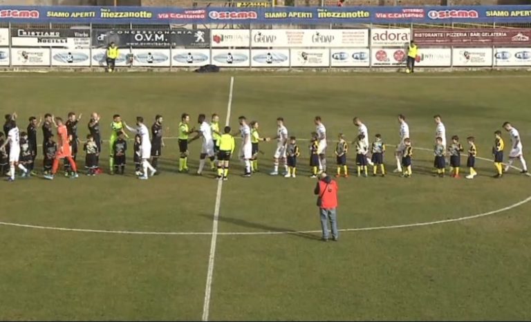 PAGELLE DI REPARTO: difesa, tutto bene a parte il finale. Centrocampo in confusione, attacco inconsistente