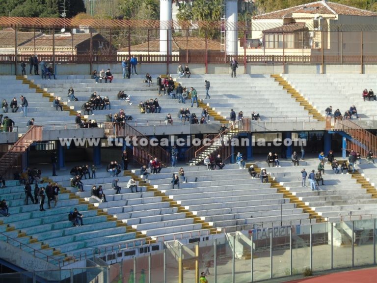CATANIA: “Massimino” disertato, non cambia la posizione degli ultras
