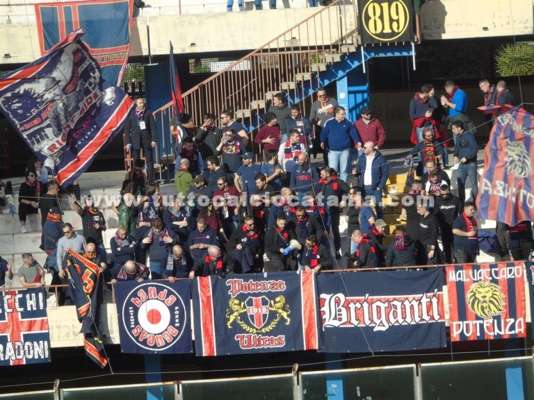 POTENZA: “Massimino” abbandonato dagli ultras per la morte di un tifoso lucano