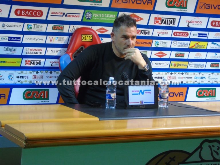LUCARELLI: “Speriamo di salvarci. Non mi dimetto. Nessuno ci aiuta, giochiamo sempre in trasferta”