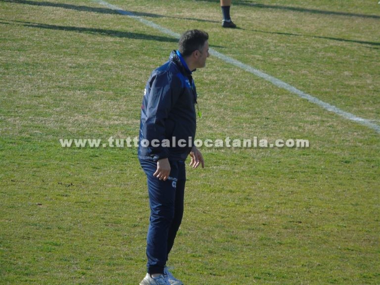 FAI LA FORMAZIONE: Catania – Ternana, sostituisciti a mister Lucarelli