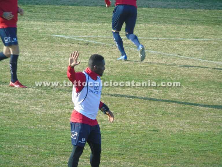 SALUTI SOCIAL – Welbeck, Martinez e Manneh: “Grazie Catania”