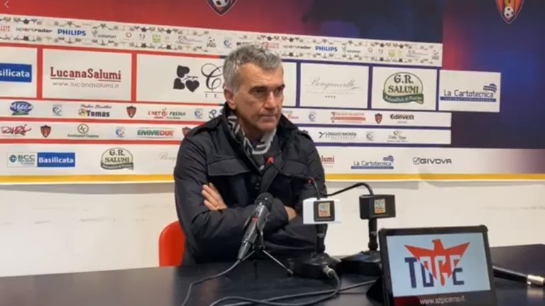 GIACOMARRO (all. Picerno): “Il Catania non ha mai tirato in porta. Siamo stati superficiali, potevamo chiudere la gara nel primo tempo”