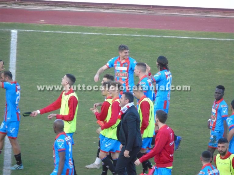 4-3-3 E SOSTITUZIONI AZZECCATE: il merito dei tre punti è anche di Lucarelli