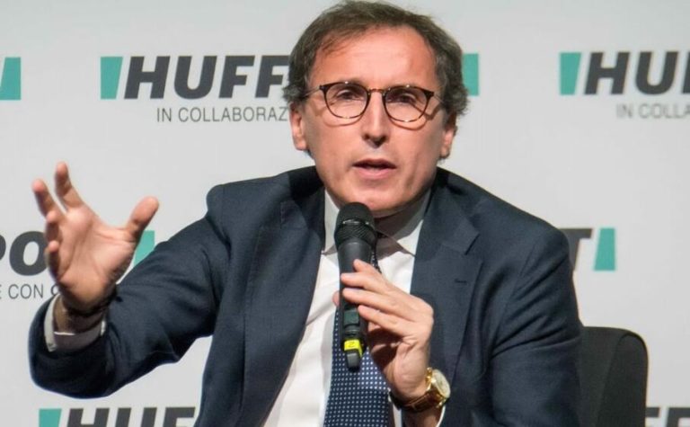 CORONAVIRUS IN ITALIA – Ministro Boccia: “Riapertura attività, troppo presto ancora”