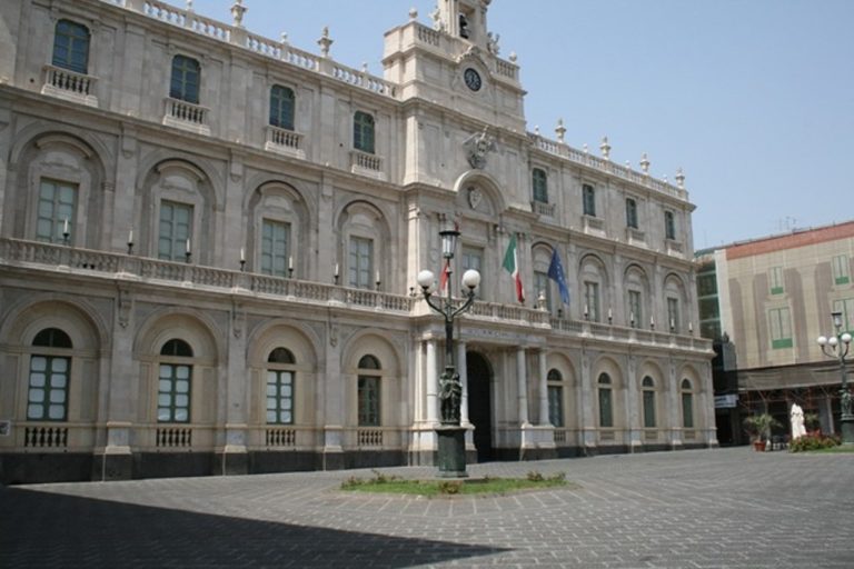 UNIVERSITA’ DI CATANIA: Coronavirus, raccolti oltre 60mila euro. Già acquistate tute protettive
