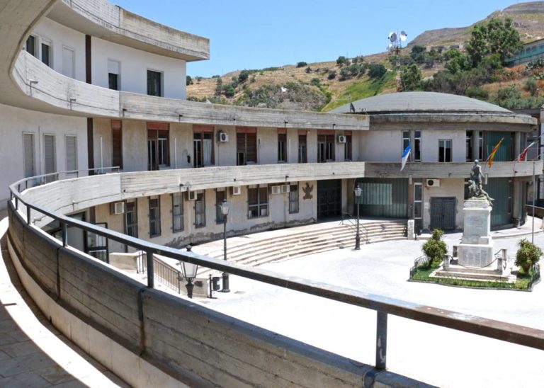 CORONAVIRUS A CATANIA: nuovo caso a Palagonia, famiglia in quarantena