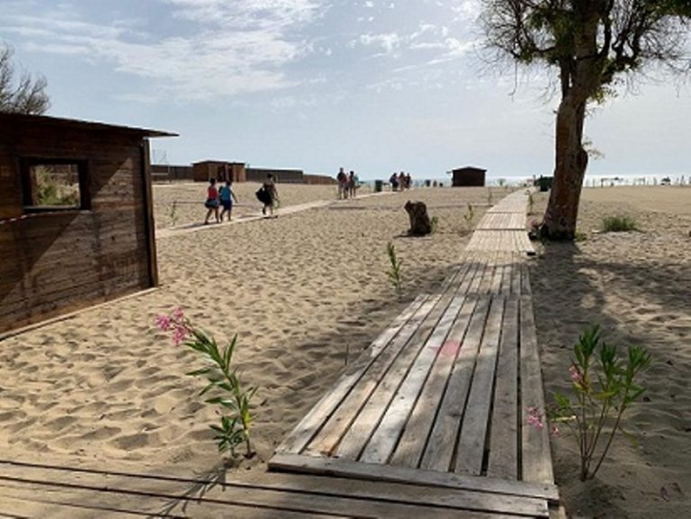 CORONAVIRUS A CATANIA: spiaggia libera n.3 aperta, riordine orario parchi e giardini pubblici