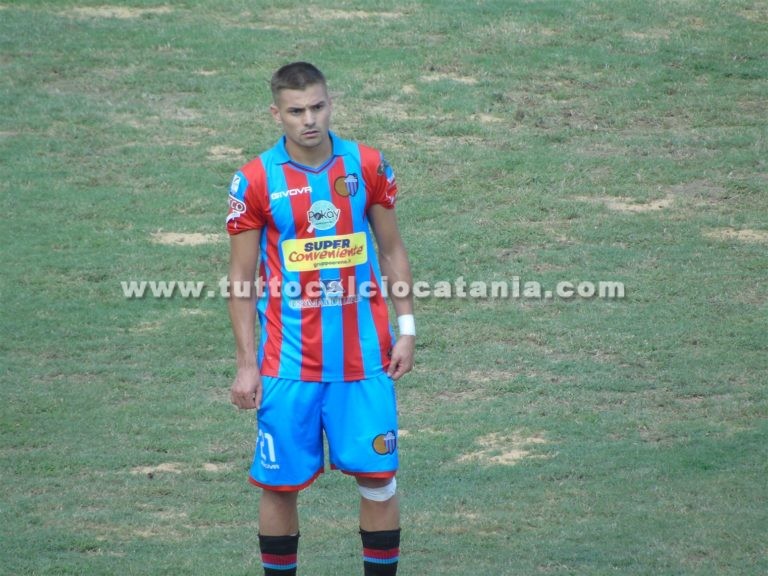 DA ‘LA SICILIA’ – Raffaele lavora molto su Biondi, 3-4-3 o 3-5-2?