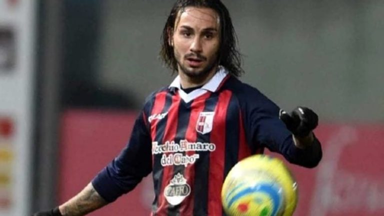 SILVESTRI (Avellino): “Gara troppo importante a Catania, dispiace per Raffaele”